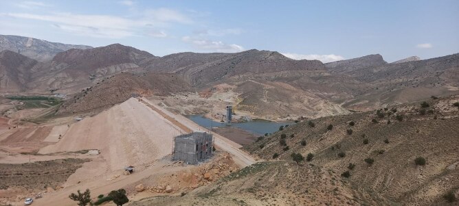 Galmandareh embankment dam